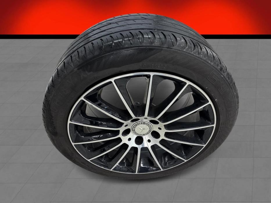 MERCEDES-BENZ C 2015