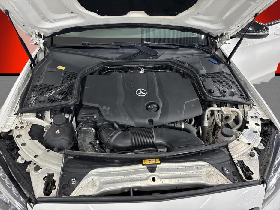 MERCEDES-BENZ C 2015