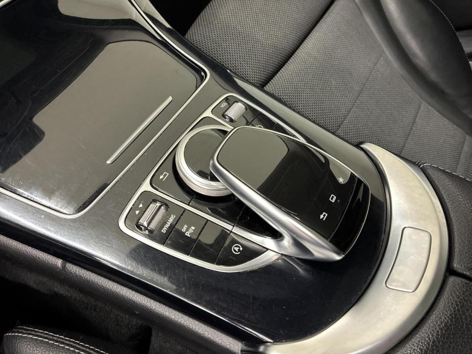 MERCEDES-BENZ C 2015