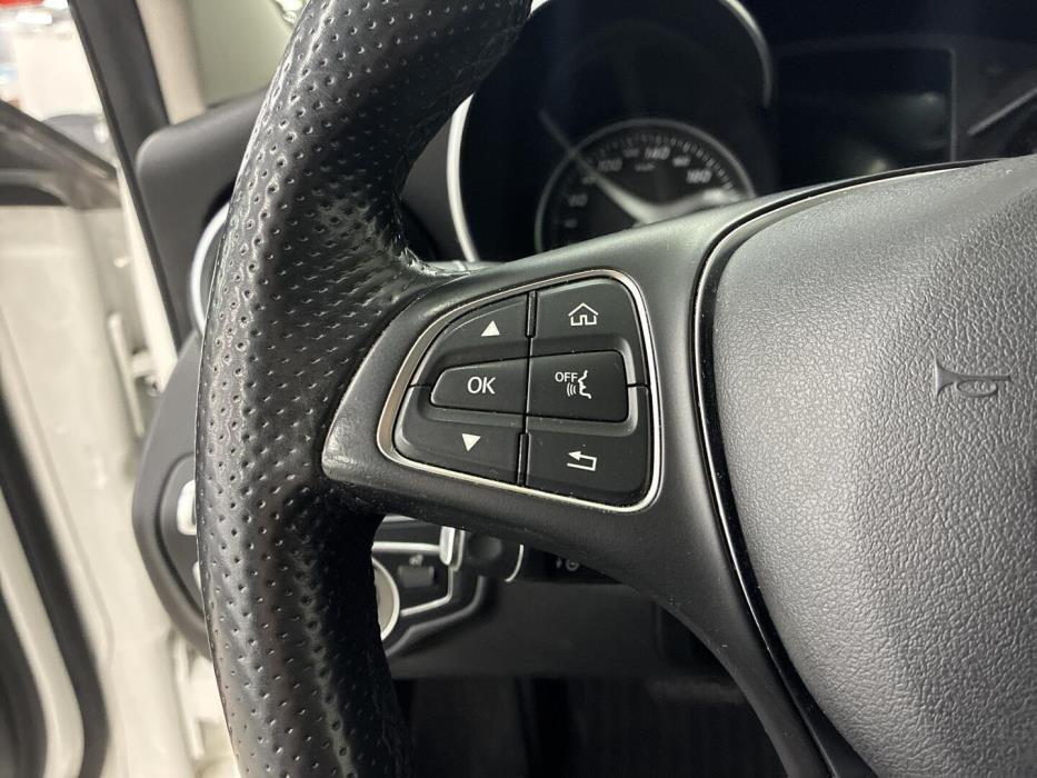 MERCEDES-BENZ C 2015