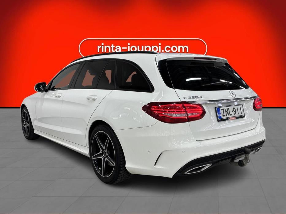 MERCEDES-BENZ C 2015