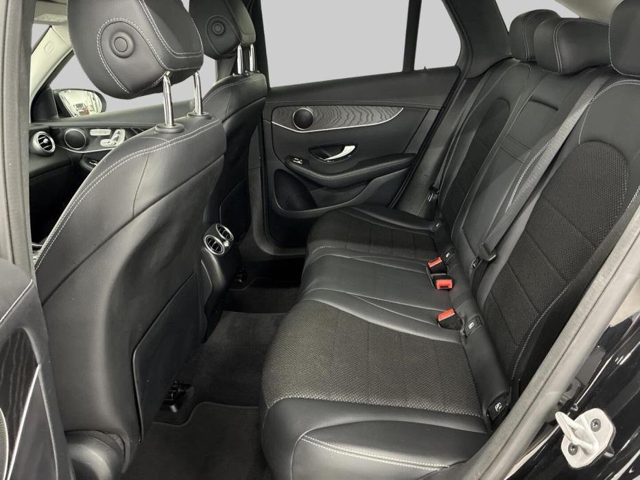 MERCEDES-BENZ GLC 2022