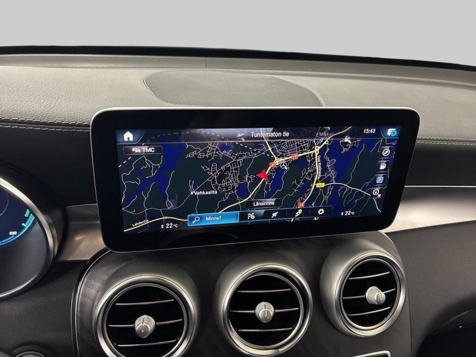 MERCEDES-BENZ GLC 2022