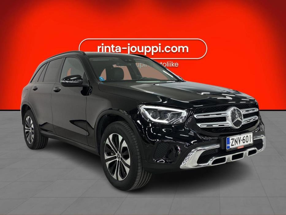 MERCEDES-BENZ GLC 2022