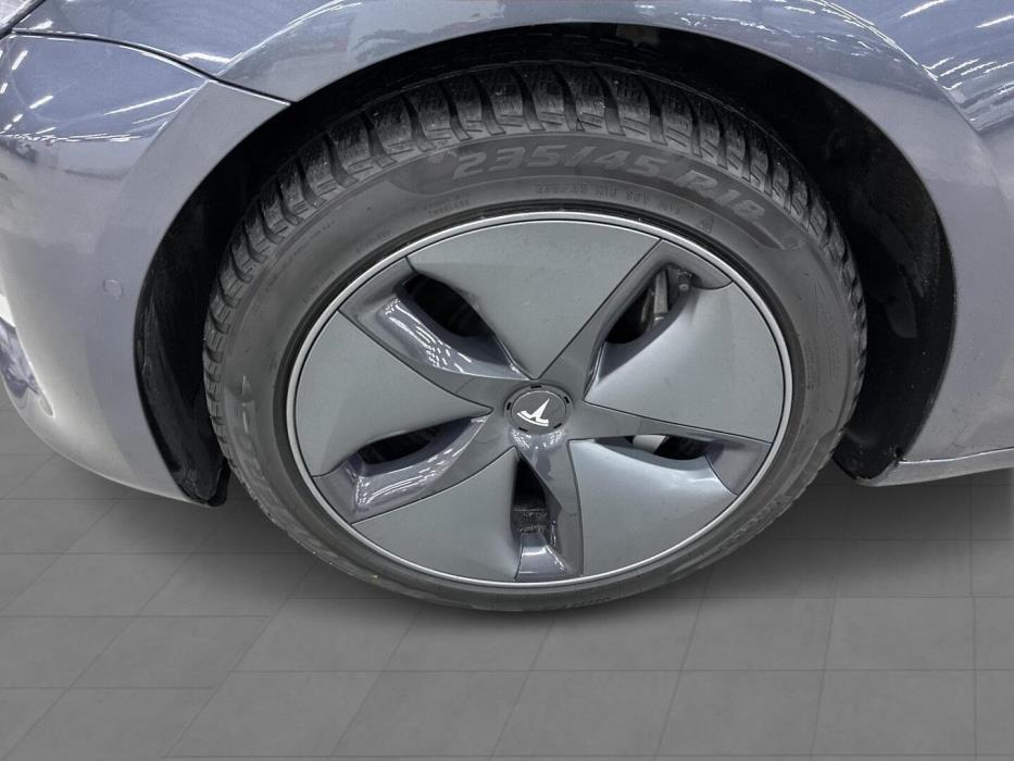 TESLA Model 3 2019