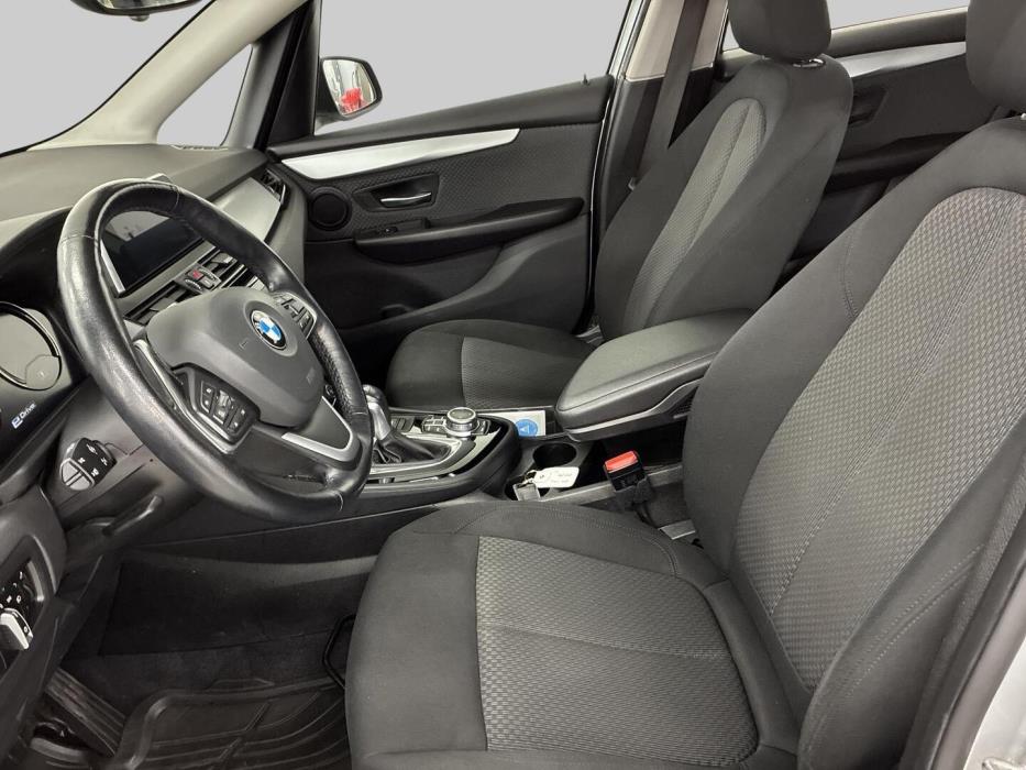 BMW 225 2020