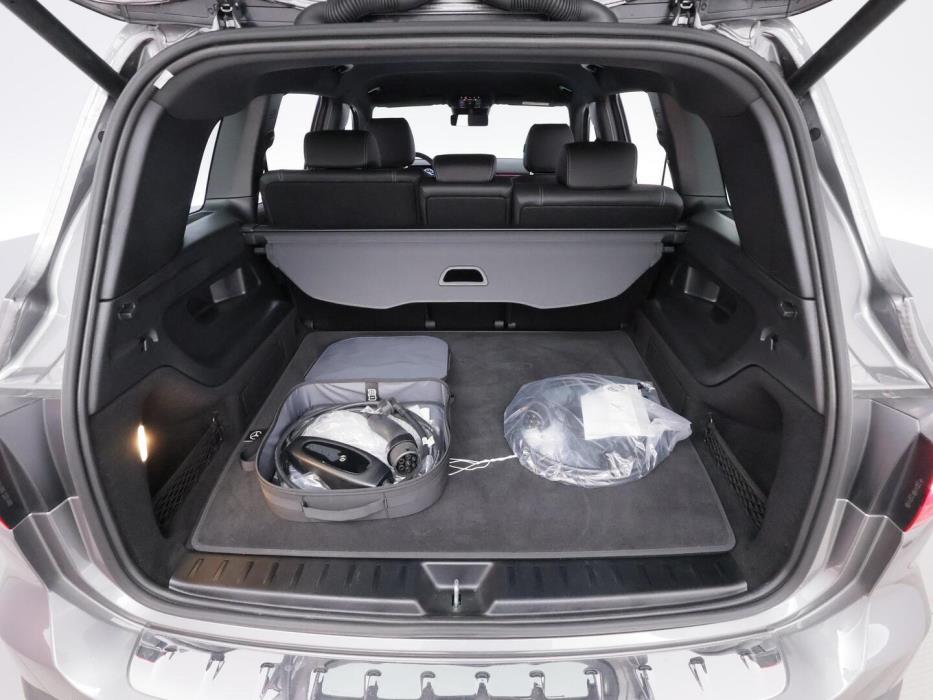 MERCEDES-BENZ EQB 2025