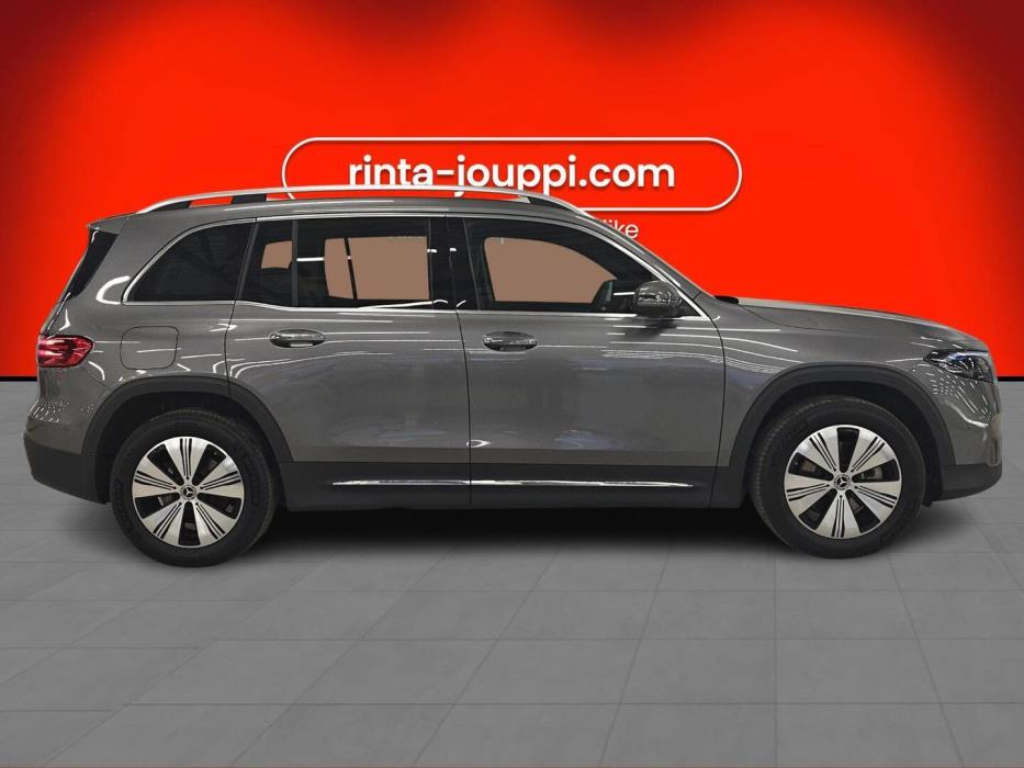 MERCEDES-BENZ EQB 2025
