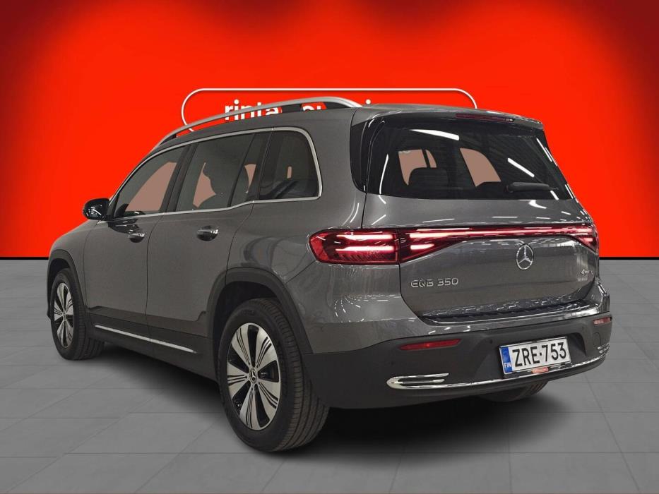 MERCEDES-BENZ EQB 2025