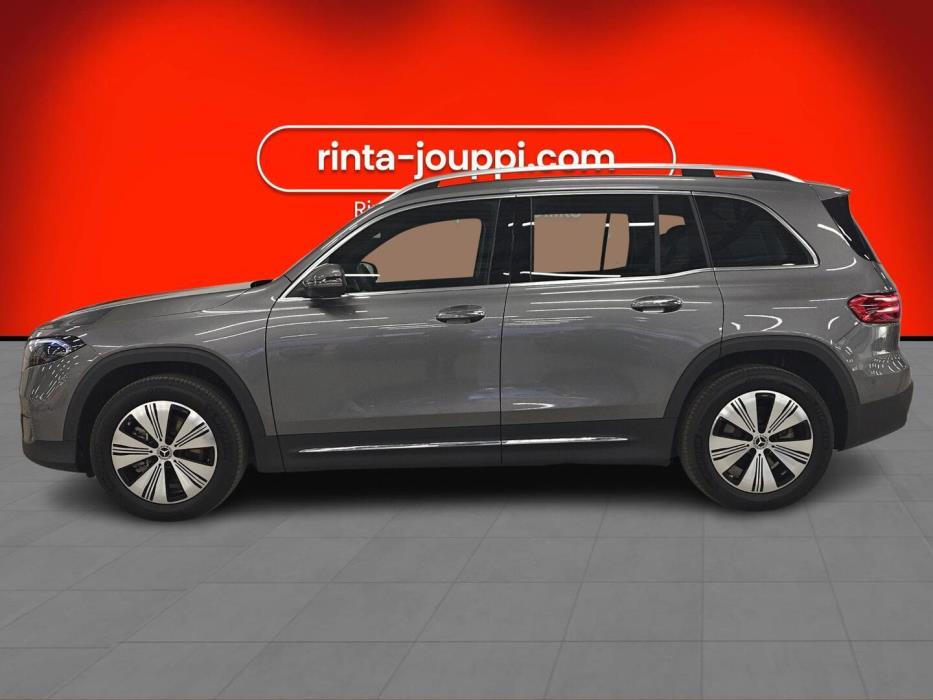 MERCEDES-BENZ EQB 2025
