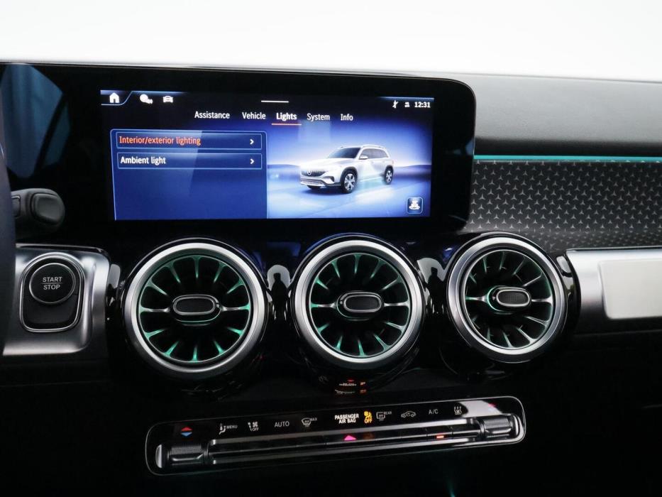 MERCEDES-BENZ EQB 2025