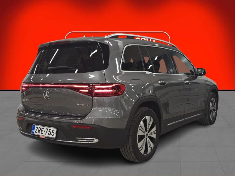 MERCEDES-BENZ EQB 2025