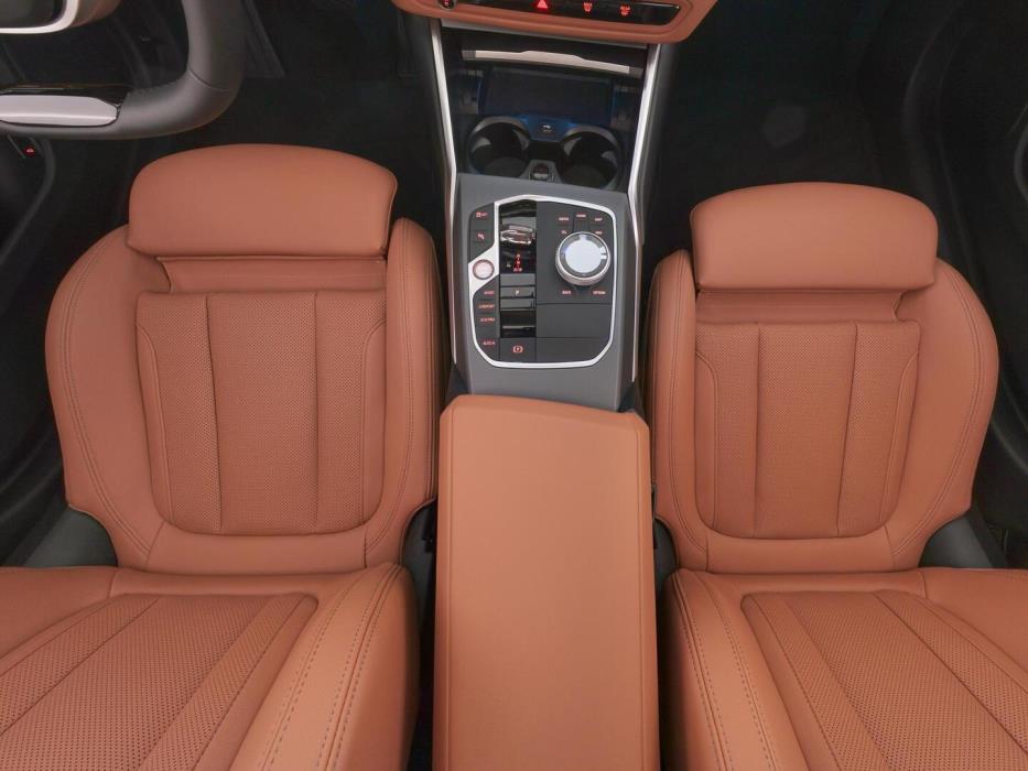 BMW i4 2025