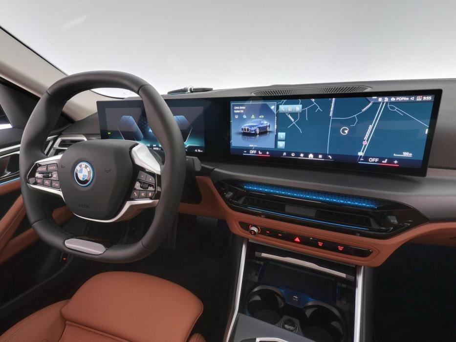 BMW i4 2025