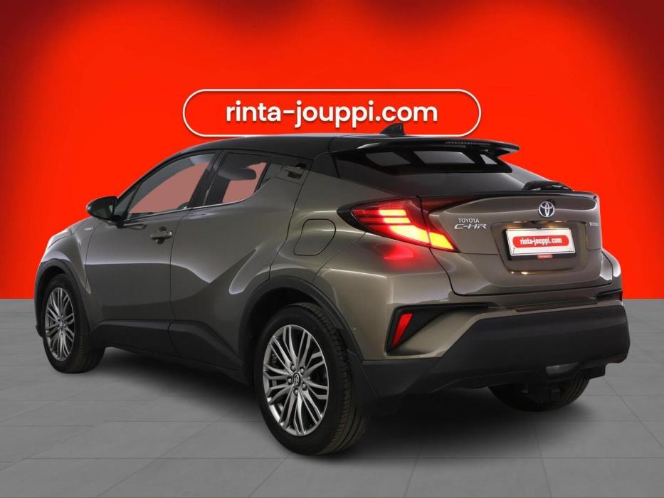 TOYOTA C-HR 2021