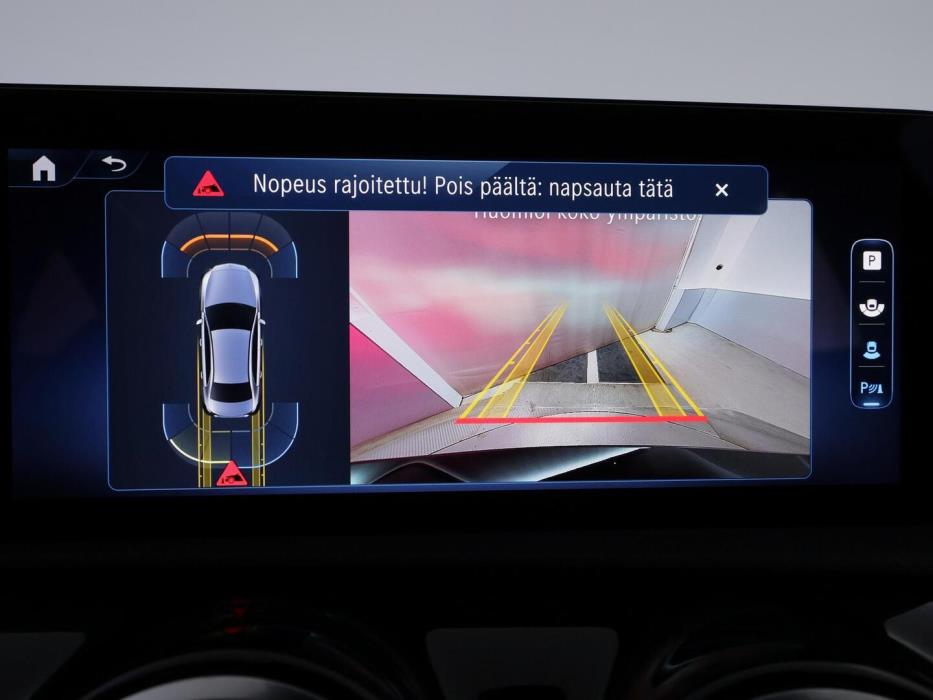 MERCEDES-BENZ A 2024