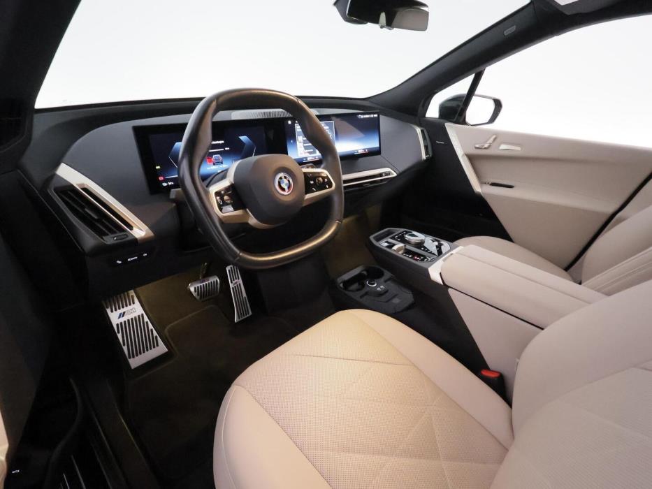 BMW IX 2022