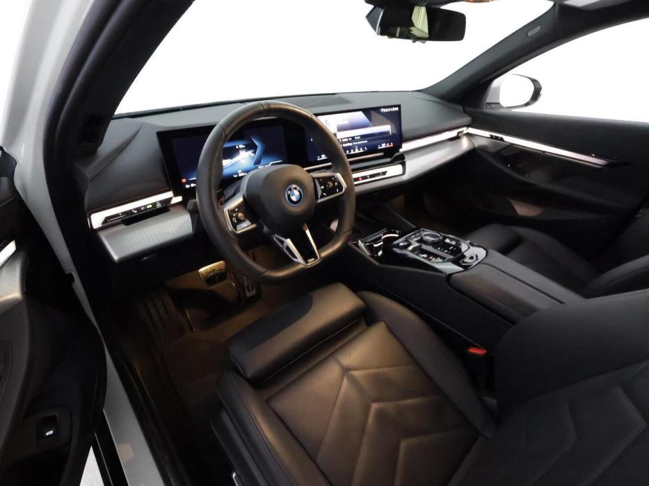 BMW I5 2025