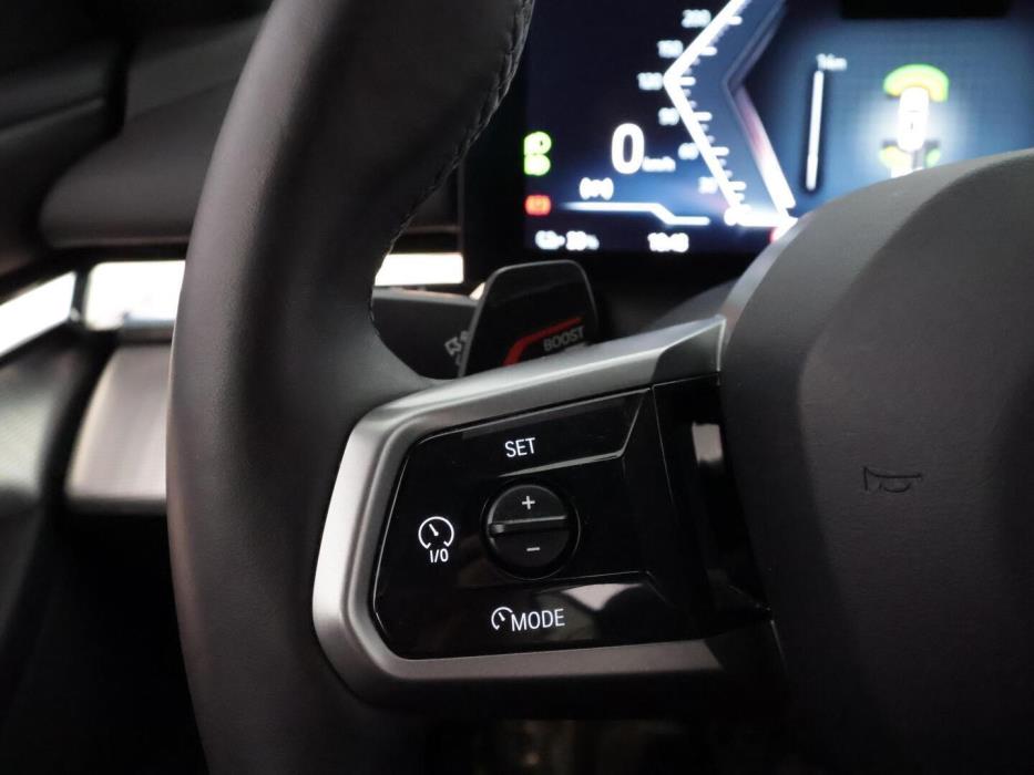 BMW I5 2025