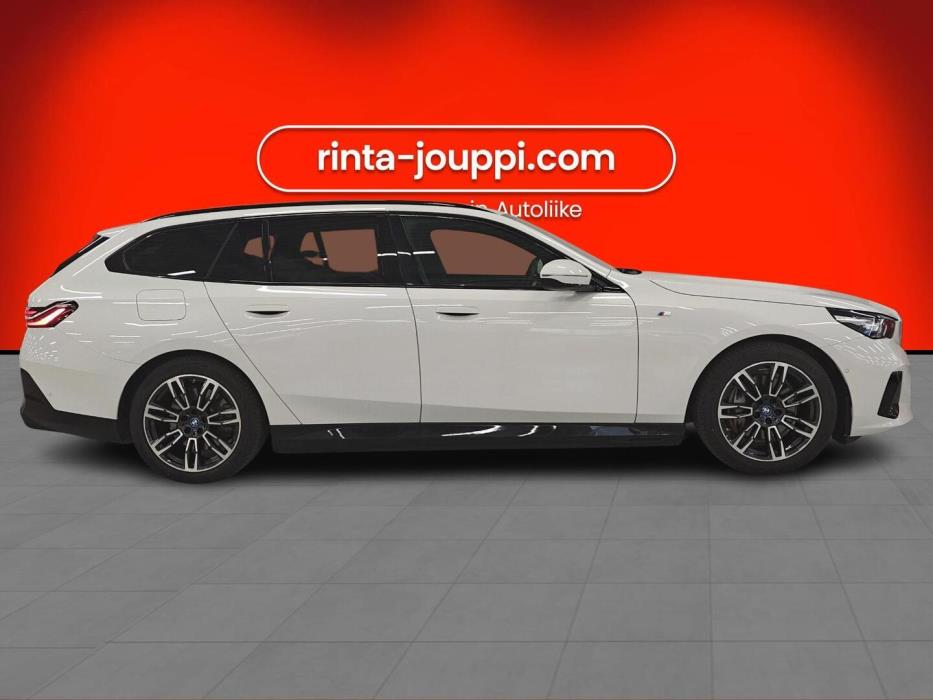 BMW I5 2025