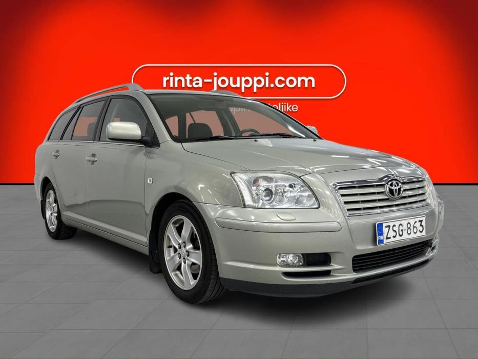TOYOTA Avensis 2004