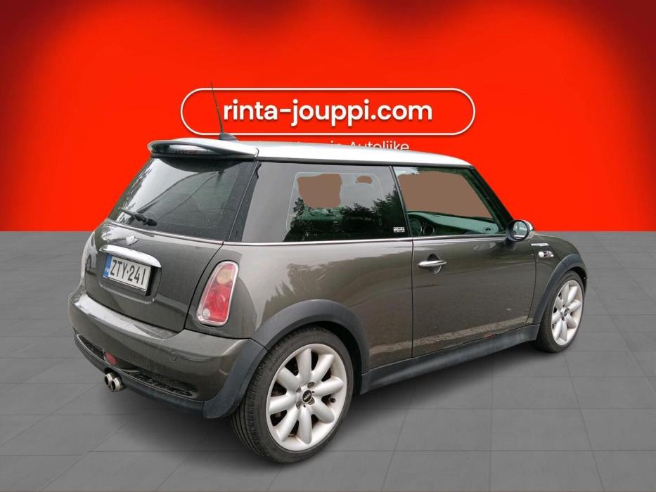 MINI Hatchback 2006