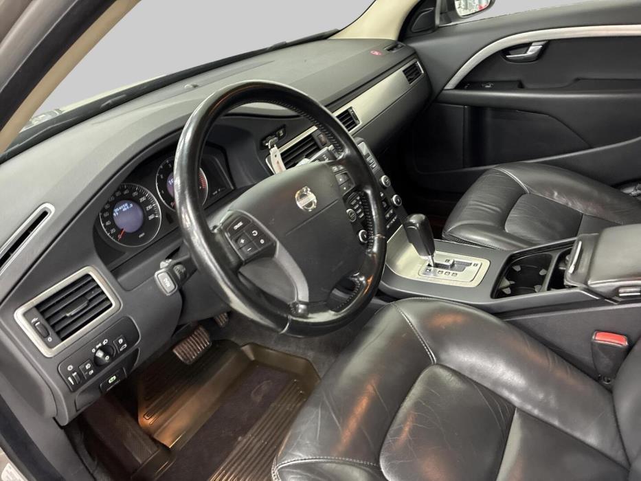 VOLVO XC70 2008