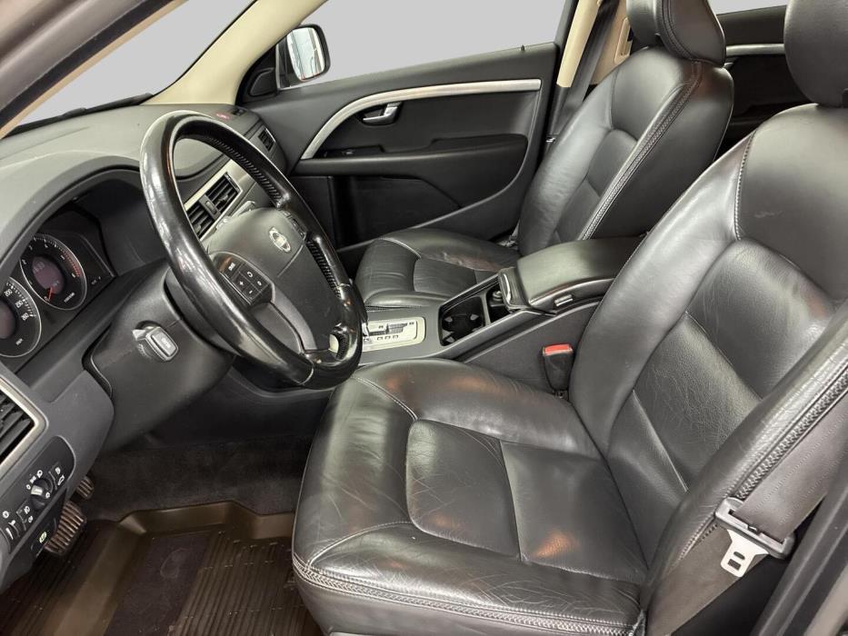 VOLVO XC70 2008