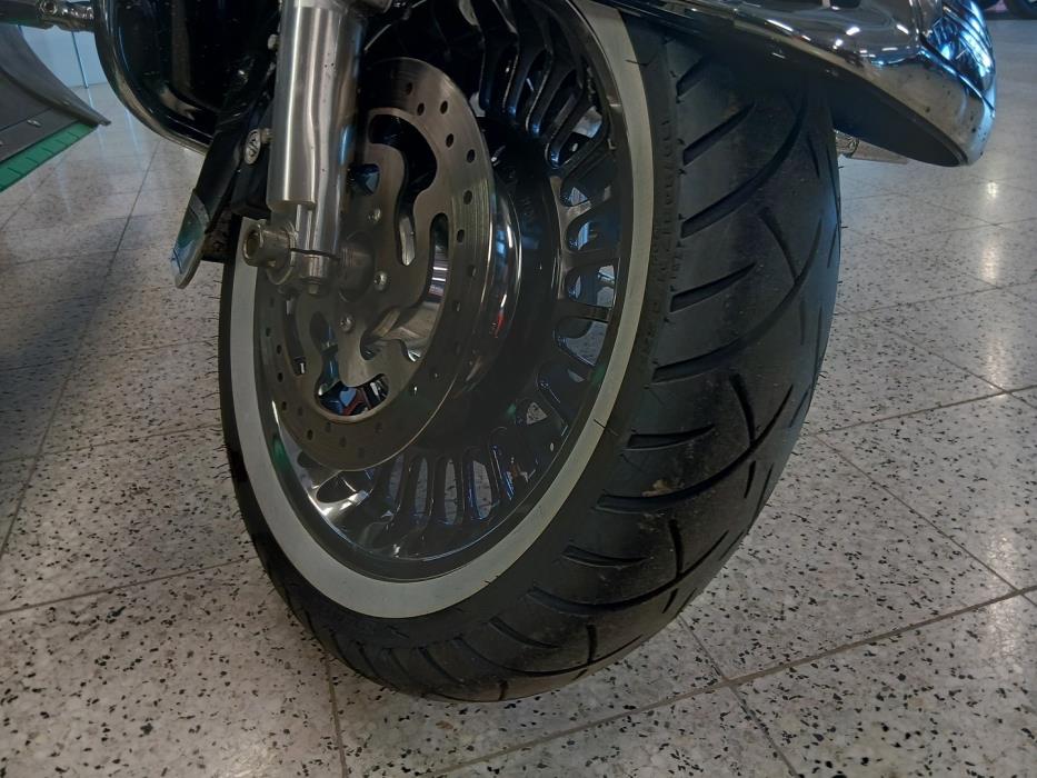 HARLEY-DAVIDSON Touring 2011