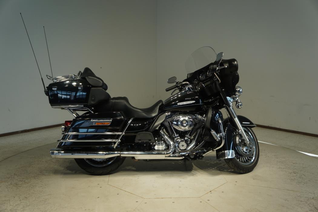 HARLEY-DAVIDSON Touring 2011