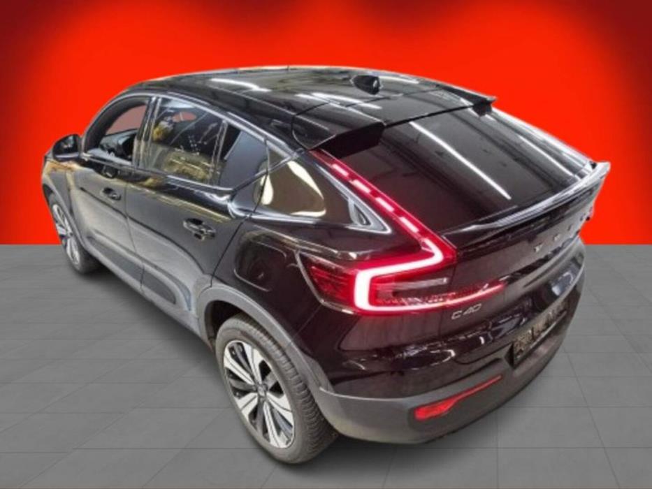 VOLVO C40 2023