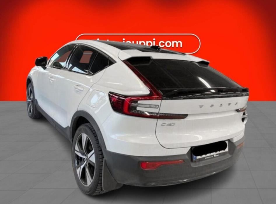 VOLVO C40 2024