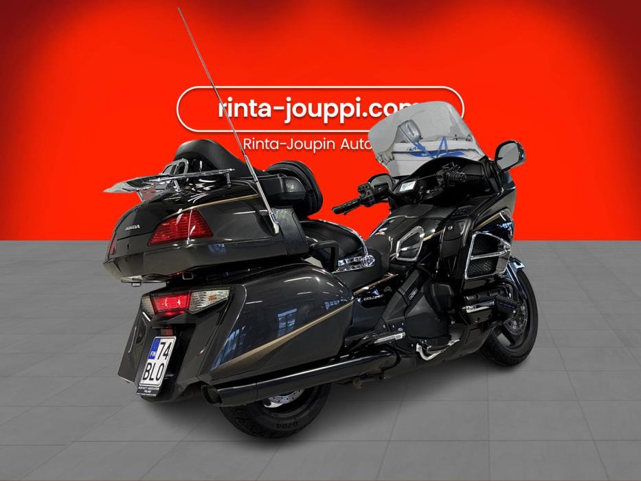 HONDA GL 2016