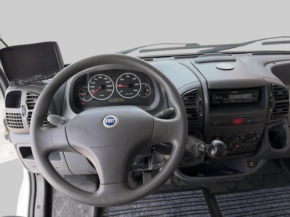 ADRIA CORAL 660 DP 2003