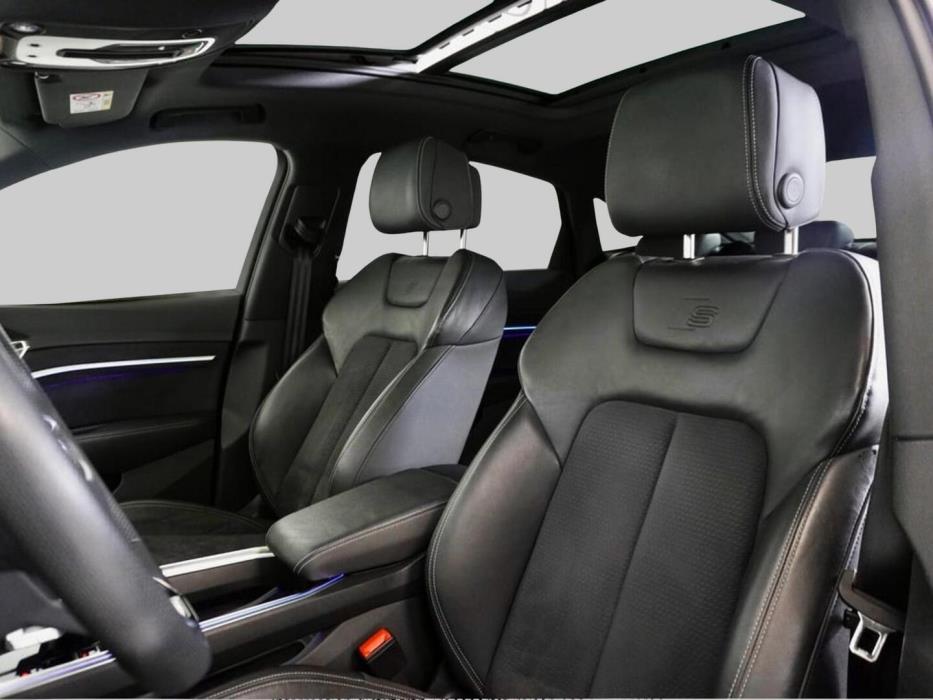 AUDI Q8 E-TRON 2024