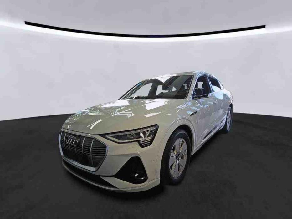 AUDI E-TRON 2022