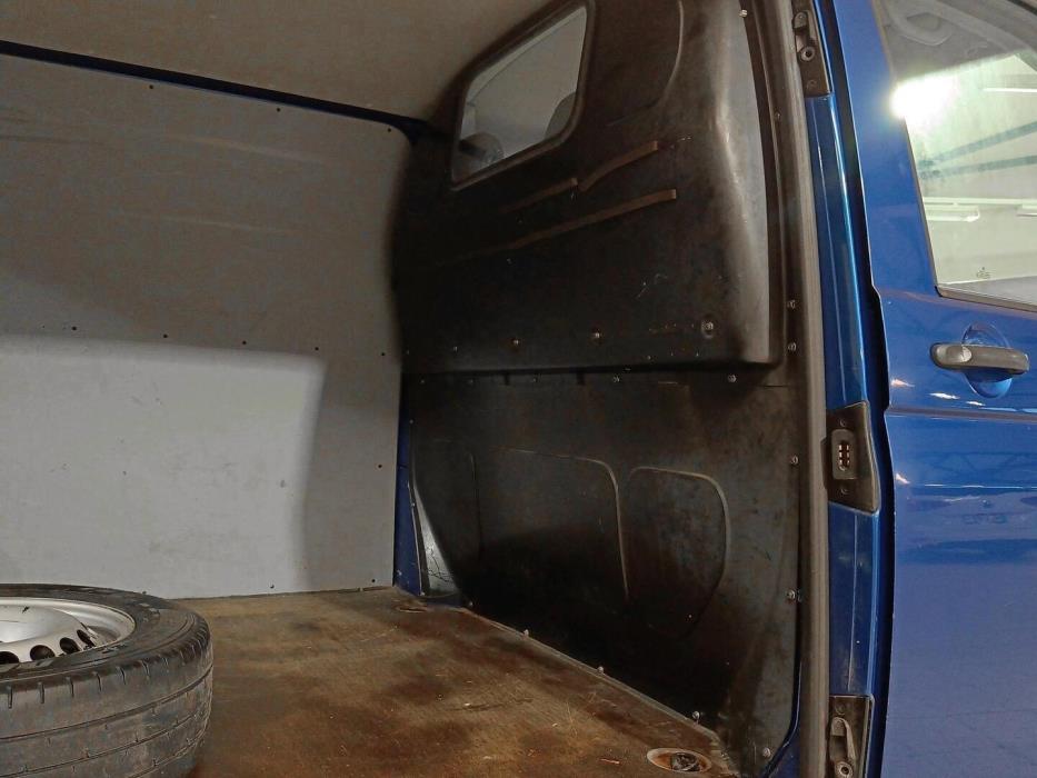 VOLKSWAGEN Transporter 2008