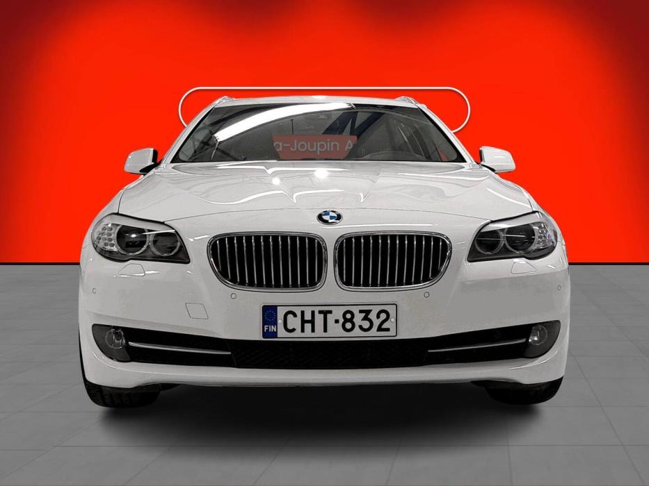 BMW 523 2010
