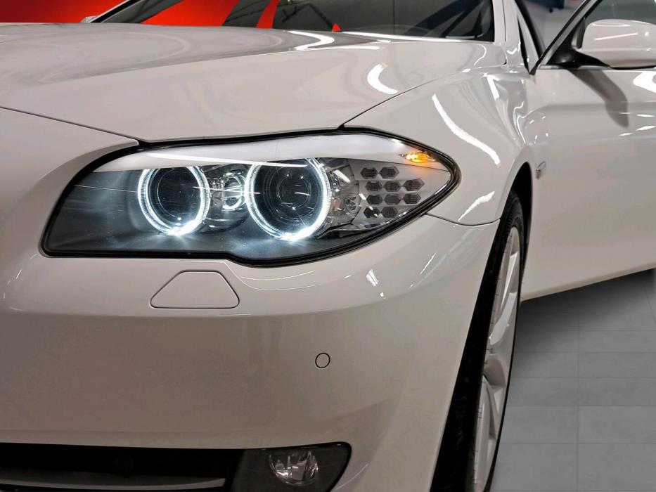 BMW 523 2010