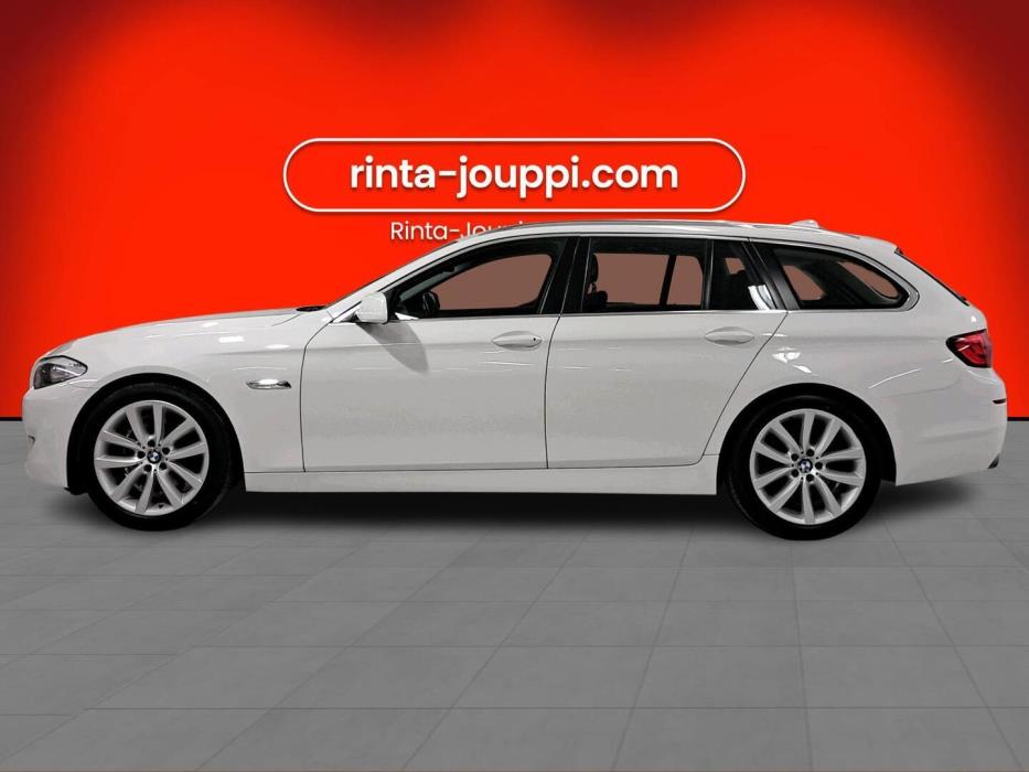 BMW 523 2010