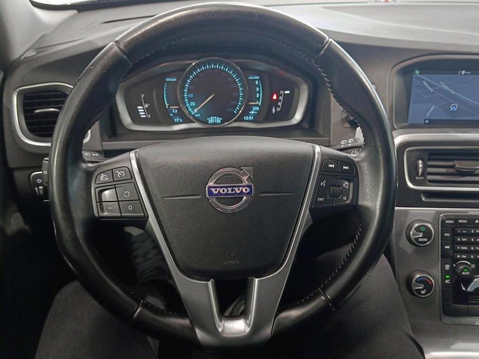 VOLVO V60 2013