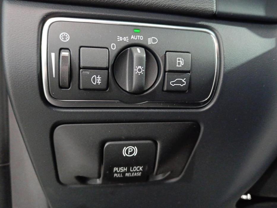 VOLVO V60 2013