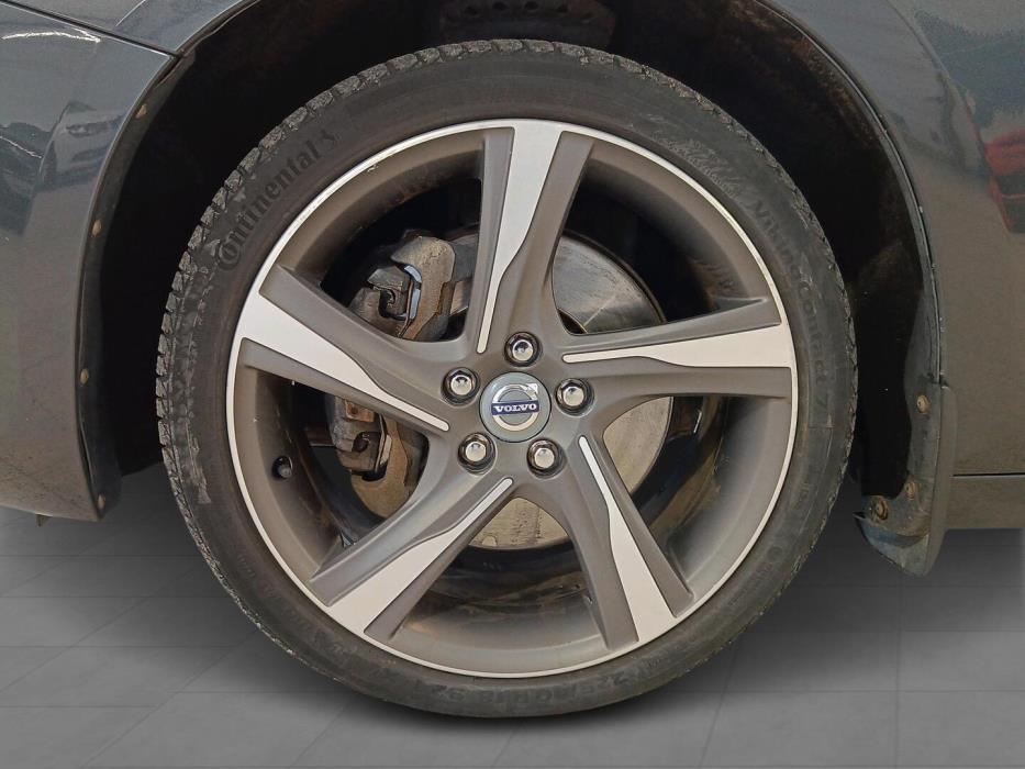 VOLVO V60 2013