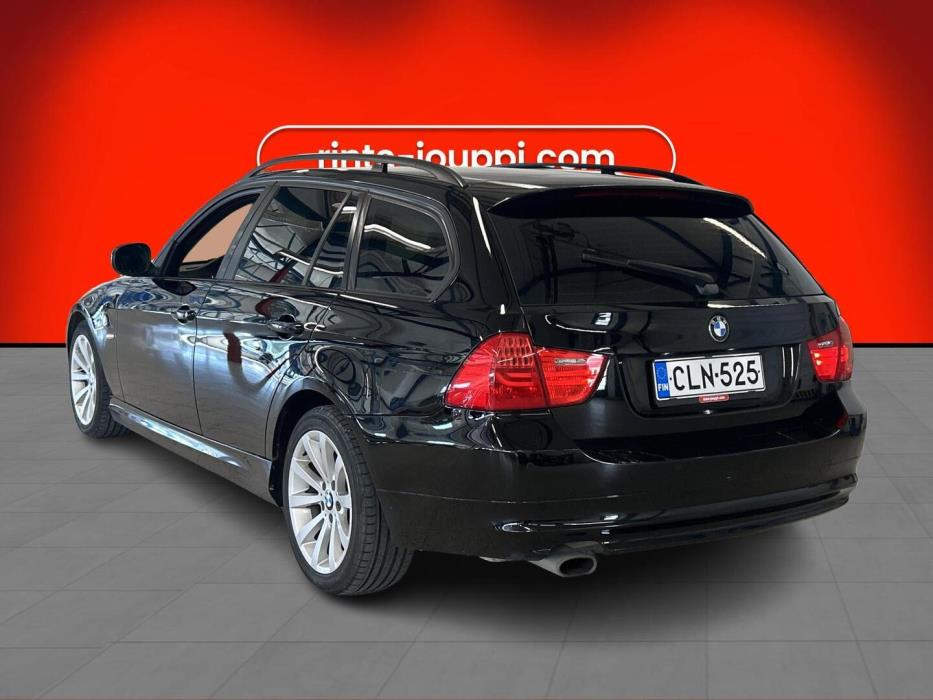 BMW 320 2009