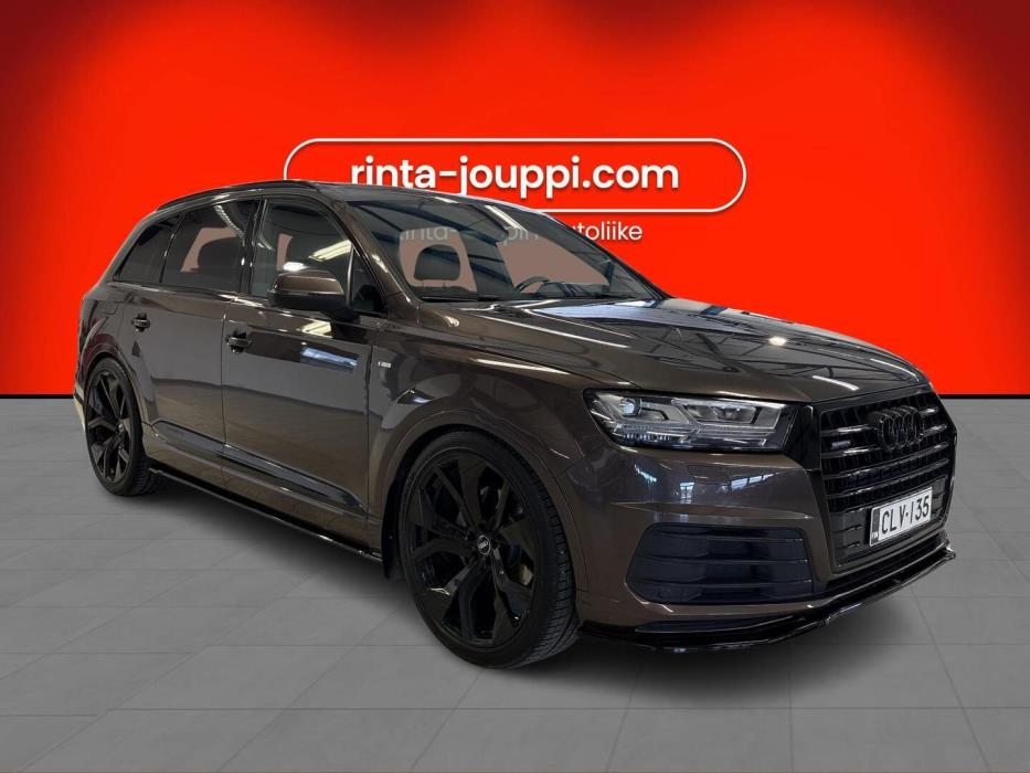 AUDI Q7 2015