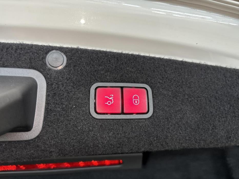 MERCEDES-BENZ S 2014