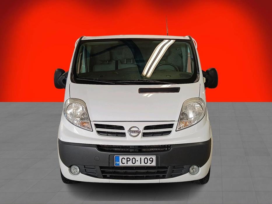 NISSAN Primastar 2010