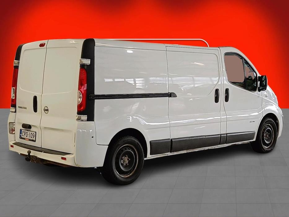 NISSAN Primastar 2010