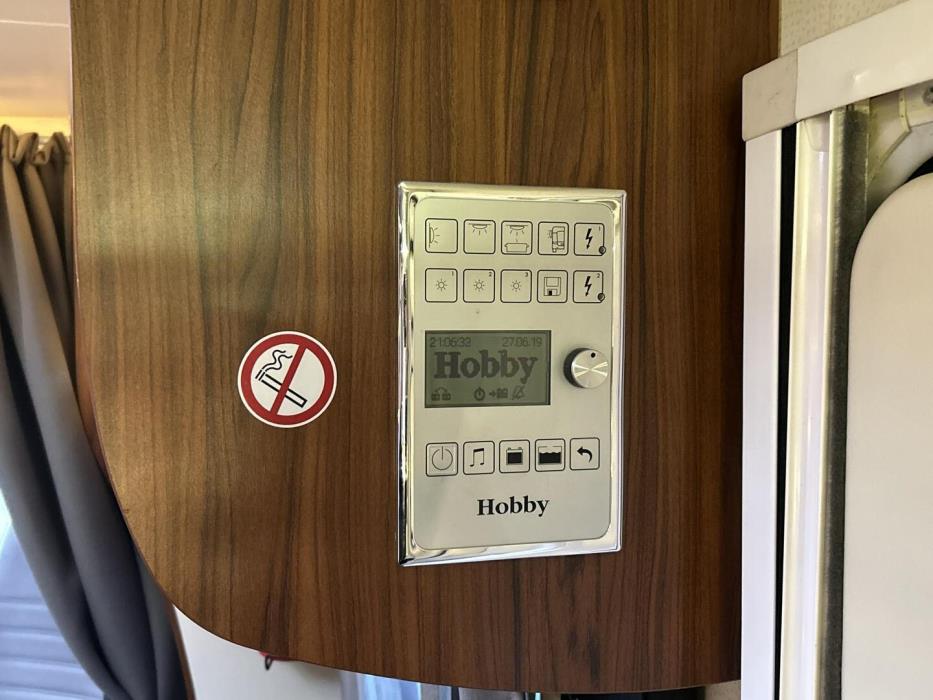 HOBBY PREMIUM DRIVE 65 FL 2013