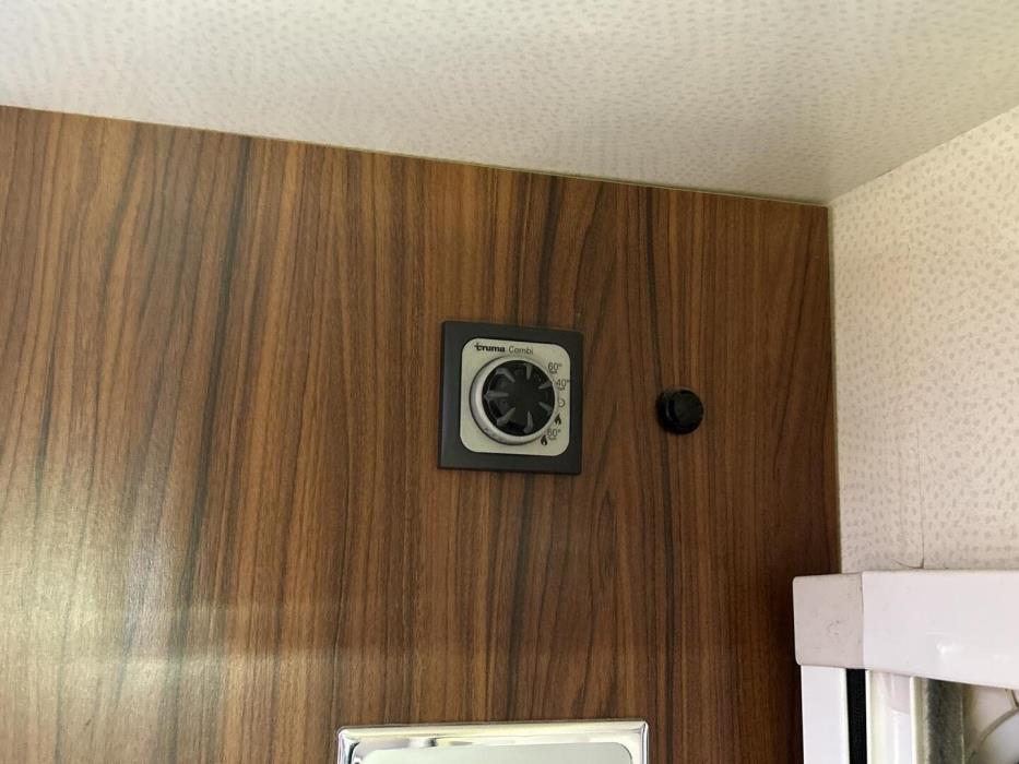 HOBBY PREMIUM DRIVE 65 FL 2013